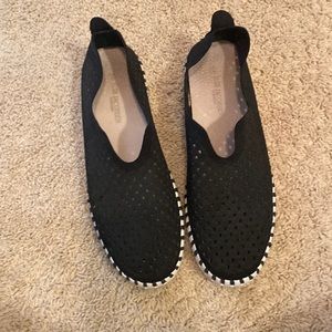 Isle Jacobsen Slip Ons